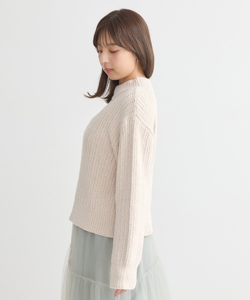 earth music&ecology（アースミュージックアンドエコロジー）の「透かしベロアモールプルオーバー（ニット/セーター・レディース・ブルー/ピンク/グレイッシュベージュ/チャコールグレー/その他8・FREE）」の14枚目の写真