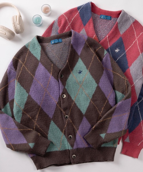 BEVERLY HILLS POLO CLUB（ビバリーヒルズポロクラブ）の「【71】【BEVERLY HILLS POLO CLUB/ビバリーヒルズポロクラブ】ワンポイント刺繍 モヘアタッチ ニットカーディガン（カーディガン/ボレロ・レディース・オレンジ/ライトブルー/エメラルド/ラベンダー/グレー系その他/グリーン系その他/スモークピンク/スミクロ/ライトベージュ/ダークオレンジ/グレー系/パープル系/ライトグレー系/オレンジ系/ブラック系/ホワイト系/ブラウン系/レッド系/ライトグレー系1/レッド系1/ブルー系/ブラック系1/グリーン系・M/L/XL）」の17枚目の写真