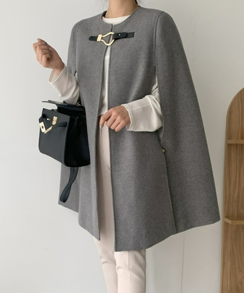 Ritomo De Ricco（リトモ・デ・リコ）の「ポンチョコート（ポンチョ・レディース・グレー/ブラック・FREE）」の5枚目の写真