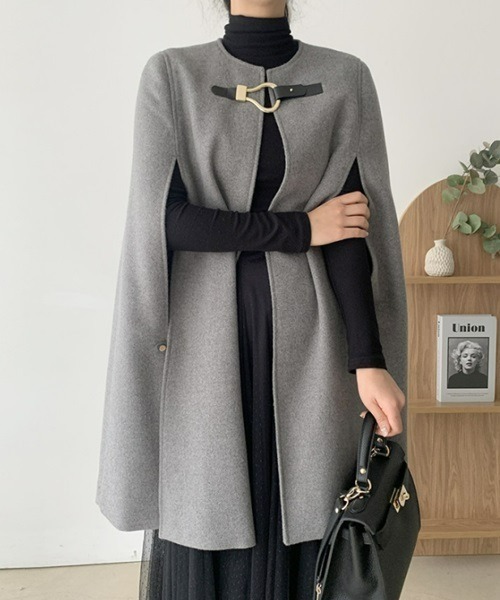 Ritomo De Ricco（リトモ・デ・リコ）の「ポンチョコート（ポンチョ・レディース・グレー/ブラック・FREE）」の6枚目の写真