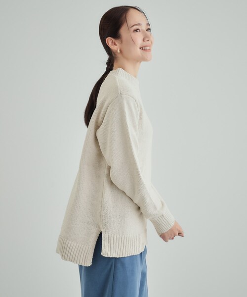 SHOO・LA・RUE（シューラルー）の「◆ラメがさりげなく光る やわらかニット（ニット/セーター・レディース・アイボリー/ブラウン系/グリーン系・01/02/03/04）」の4枚目の写真