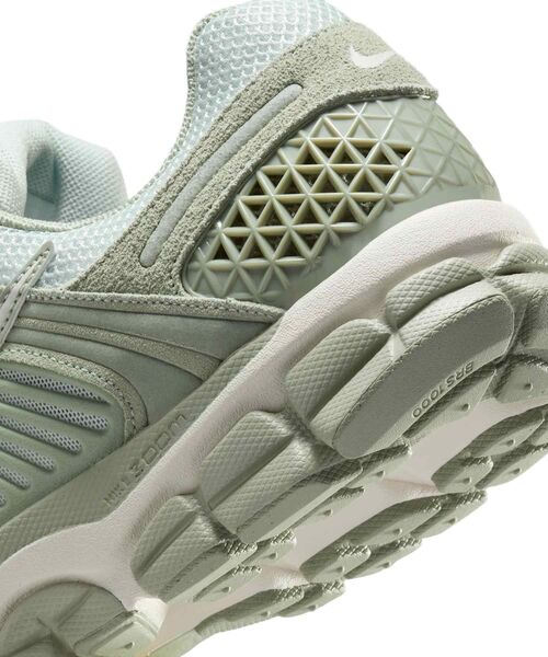 セール】ナイキ ズーム ボメロ 5 メンズシューズ / Nike Zoom Vomero 5