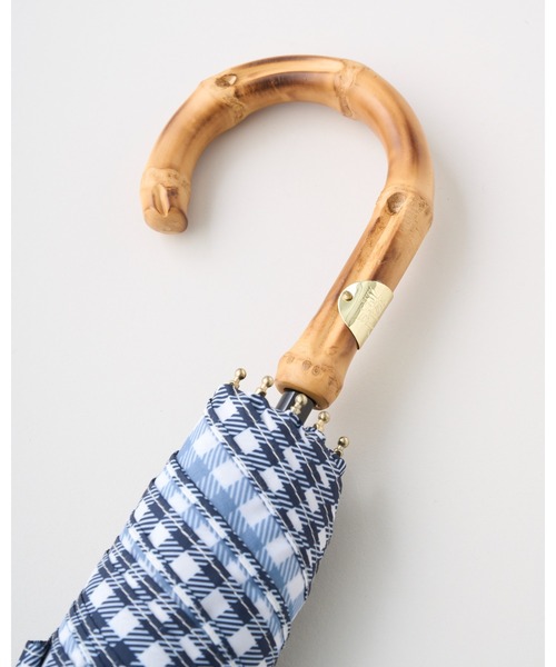 Traditional Weatherwear（トラディショナルウェザーウェア）の「FOLDING BAMBOO MINI（折りたたみ傘・レディース・ブルー系その他6・F）」の5枚目の写真
