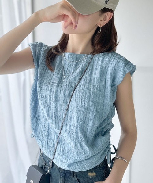 classicalelf(クラシカルエルフ)の「ポコポコ質感が涼しげ、夏の相棒トップス。ボートネックノースリーブサイドドロストリボンポコポコトップス(Tシャツ/カットソー・レディース・ブルー/アイボリー/ブラック/チャコール・X-LARGE/SMALL/MEDIUM/LARGE)」の12枚目の写真