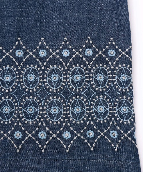 チチカカ(チチカカ)の「エンブロイダリーデニムパンツ【大きいサイズ】(デニムパンツ・レディース・その他2/その他1・3L)」の13枚目の写真