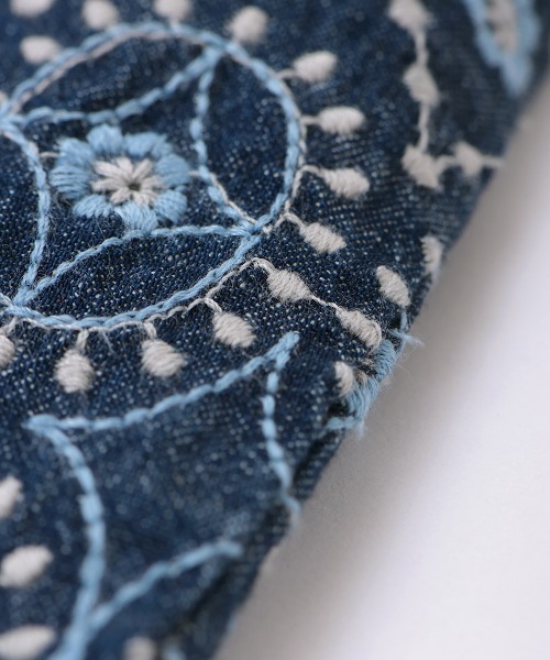 チチカカ(チチカカ)の「エンブロイダリーデニムパンツ【大きいサイズ】(デニムパンツ・レディース・その他2/その他1・3L)」の14枚目の写真