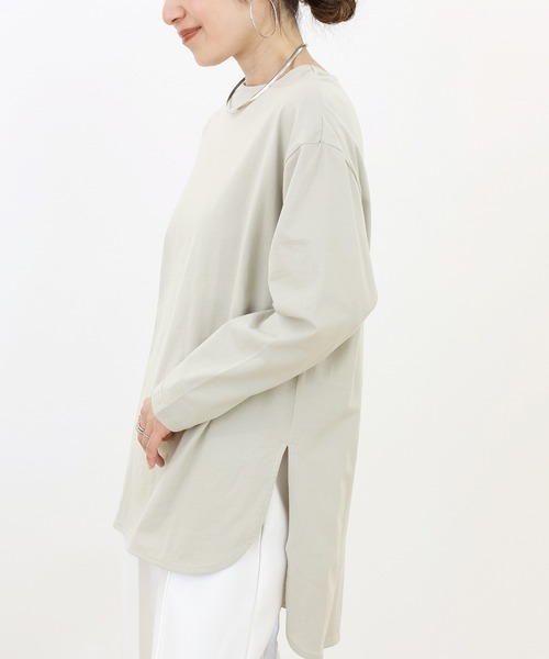 Aletta vita（アレッタビータ）の「選べる袖丈　ボートネック綿裾スリットチュニックカットソー（Tシャツ/カットソー・レディース・オフホワイト/ブラック系その他/ブラック/グレー系その他/ホワイト系その他/グレー系その他2・FREE）」の5枚目の写真