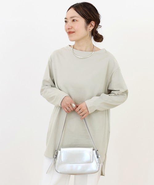 Aletta vita（アレッタビータ）の「選べる袖丈　ボートネック綿裾スリットチュニックカットソー（Tシャツ/カットソー・レディース・オフホワイト/ブラック系その他/ブラック/グレー系その他/ホワイト系その他/グレー系その他2・FREE）」の15枚目の写真