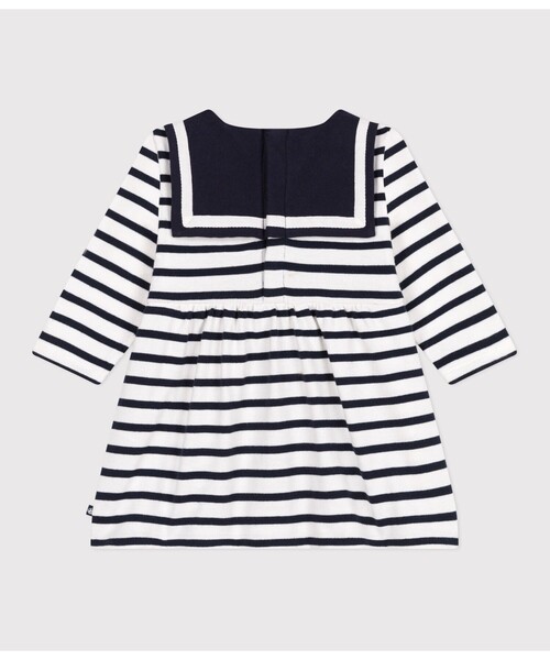 PETIT BATEAU（プチバトー）の「ワンピース（ワンピース・キッズ・ホワイト×ネイビー・18MONTH/12MONTH/24MONTH/36MONTH）」の6枚目の写真