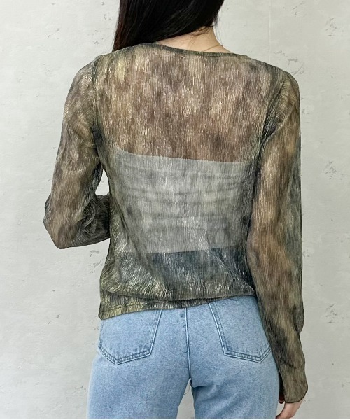 Per sist ence(パーシエンス)の「シアーラメニュアンスカラークルーネックプルオーバー(Tシャツ/カットソー・レディース・ブラック/ベージュ/ブラウン/グリーン・FREE)」の9枚目の写真