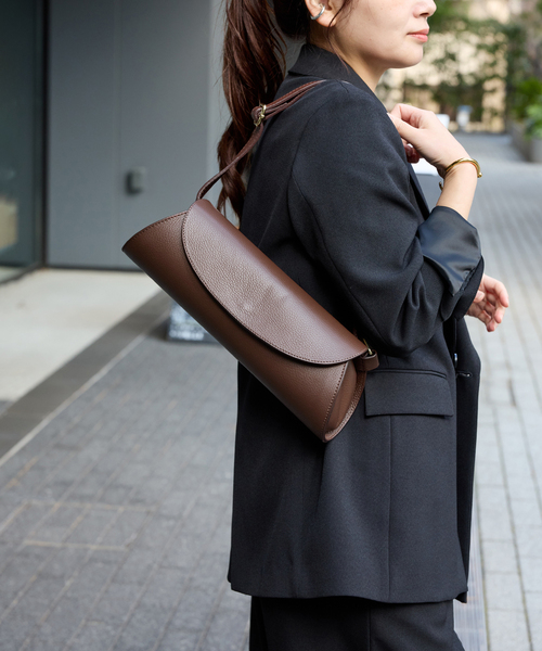 新品未使用　【AULENTTI/オウレンティ】ツツガタBAG 追加》【AULENTTI/オウレンティ】ツツガタBAG ST-SS23-Y02MOD-DO