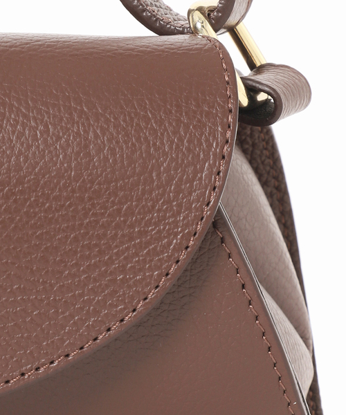 AULENTTI（オウレンティ）の「【AULENTTI/オウレンティ】ツツガタBAG ST-SS23-Y02MOD-DO（ショルダーバッグ・レディース・ブラック/ブラウン・FREE）」の17枚目の写真