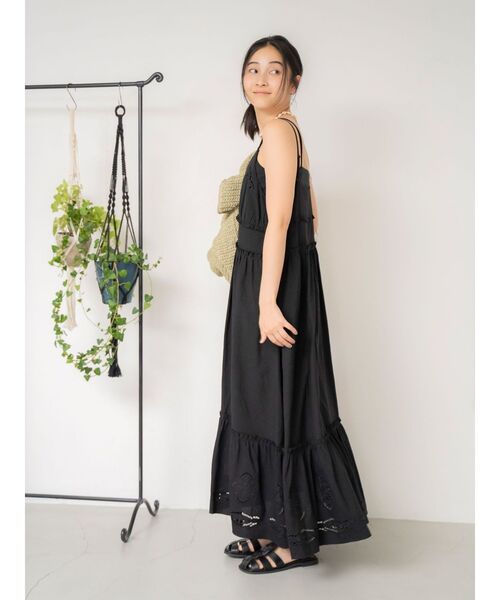 新品未使用Ungridカットワークデザインキャミワンピースホワイト 2025新作 カットワークデザインキャミワンピース（ワンピース）｜Ungrid