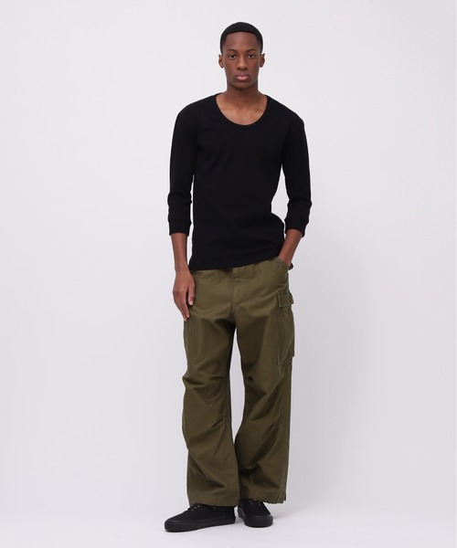 AVIREX（アヴィレックス）の「《DAILY/デイリー》2/3 SLEEVE U-NECK T-SHIRT / デイリーウェア 2/3 スリーブ Uネック Tシャツ/ AVIREX / アヴィレックス（Tシャツ/カットソー・メンズ・ブラック/ホワイト/グレー/チャコール・X-LARGE/LARGE/MEDIUM/SMALL）」の11枚目の写真