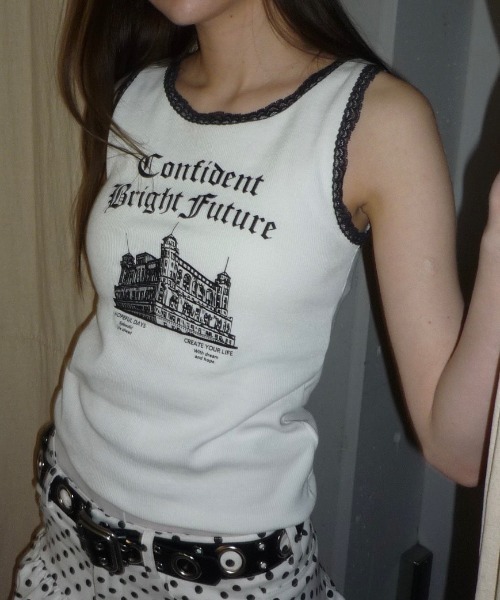 SHAGGIE（シャギー）の「グランジロゴレース付きタンクトップ（タンクトップ・レディース・ホワイト/ブラック/カーキ・FREE）」の2枚目の写真