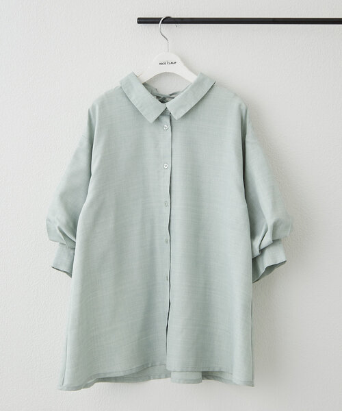 Remind me and forever(リマインドミーアンドフォーエバー)の「【大好評!新色追加!】後ろレースアップボリューム袖ブラウス(シャツ/ブラウス・レディース・ブルー/オフホワイト/その他1/その他2/ネイビー/ミント/ベージュ・FREE)」の3枚目の写真