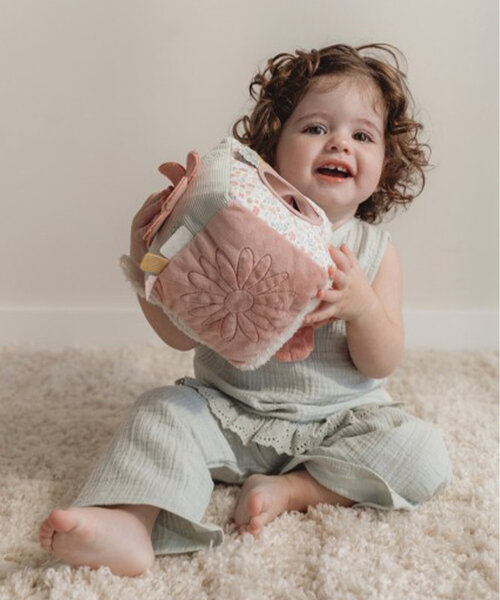 BIRTHDAY BAR（バースデイバー）の「【MIFFY　ミッフィー】 x Little Dutch キューブトイ（ベビーギフト・キッズ・ピンク/ブルー・0）」の13枚目の写真