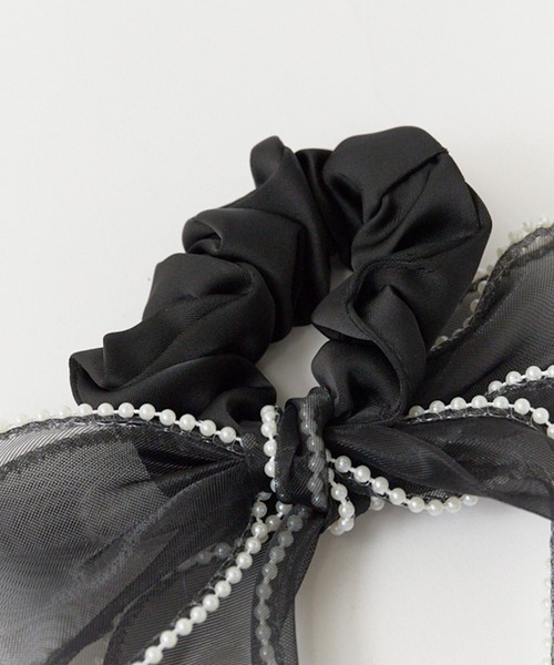 ROOPTOKYO（ループトウキョウ）の「Pearl design sheer ribbon chou chou/パールデザイン シア―リボンシュシュ（シュシュ・レディース・ピンク/グリーン/ブラック/アイボリー・FREE）」の13枚目の写真