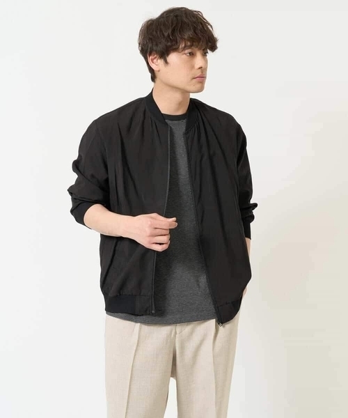 a.v.v（アーヴェヴェ）の「【接触冷感】細ボーダーセミワイドシルエットカットソー（Tシャツ/カットソー・メンズ・ブラック/ホワイト・48/46）」の20枚目の写真