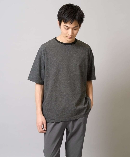 a.v.v（アーヴェヴェ）の「【接触冷感】細ボーダーセミワイドシルエットカットソー（Tシャツ/カットソー・メンズ・ブラック/ホワイト・48/46）」の22枚目の写真