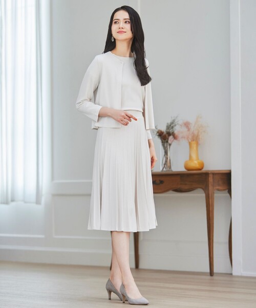 amaca(アマカ)の「ライトレーヨンストレッチレース付プルオーバー(ニット/セーター・レディース・ベージュ/ダークネイビー/ブルー系その他4・38)」の12枚目の写真