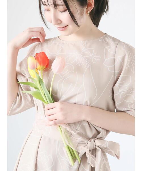 【新品・完売品】Te chi chi 日比谷花壇　ボタニカル　ワンピース　値下❤︎ セール】【日比谷花壇コラボ】刺繍ライクプリントワンピース
