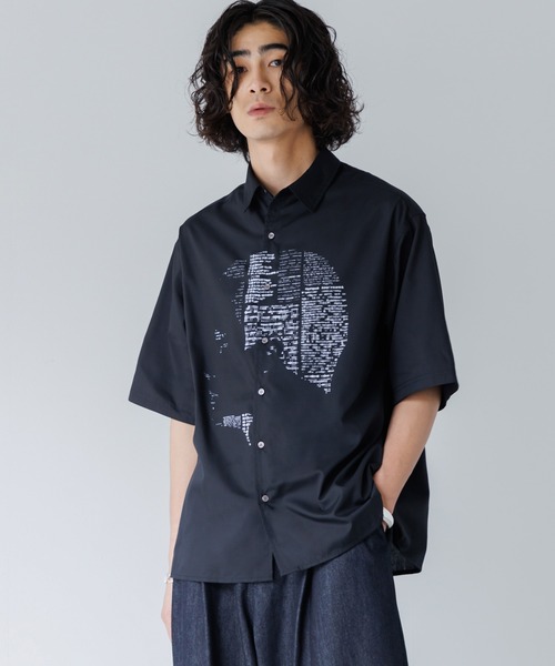 SINSS（シンス）の「Graphic shirt / グラフィックシャツ（シャツ/ブラウス・メンズ・ブラック/ホワイト・LARGE/MEDIUM/SMALL）」の10枚目の写真