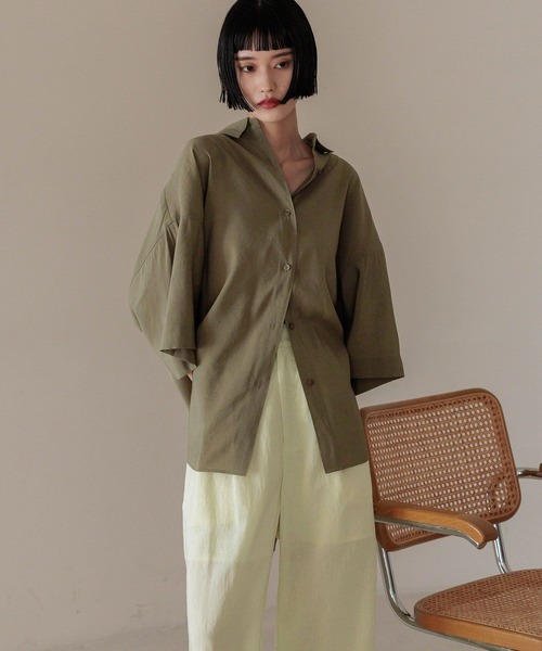LOWRYS FARM（ローリーズファーム）の「シアーＢＩＧシャツＳＳ　 325470（シャツ/ブラウス・レディース・チャコールグレー/アイボリー/カーキ/イエロー・FREE）」の16枚目の写真
