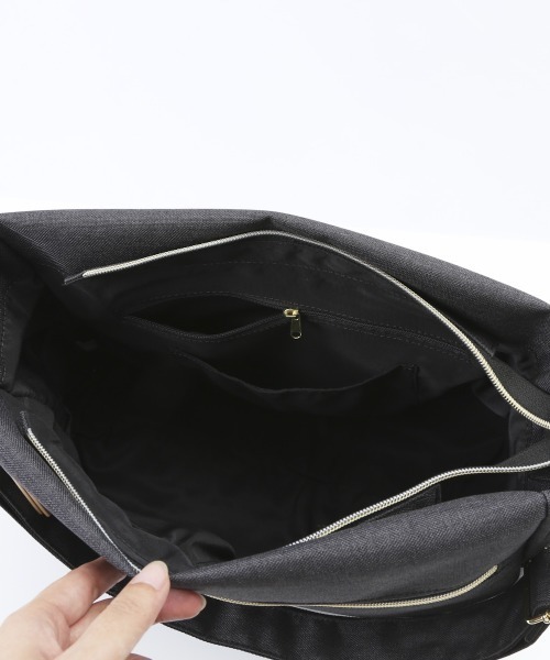 anello GRANDE(アネログランデ)の「anelloGRANDE クラシック杢ポリCLP10ポケットショルダー GT-H2522(ショルダーバッグ・レディース・ミント/ダークブルー/ブラック/ベージュ/グレー・FREE)」の8枚目の写真