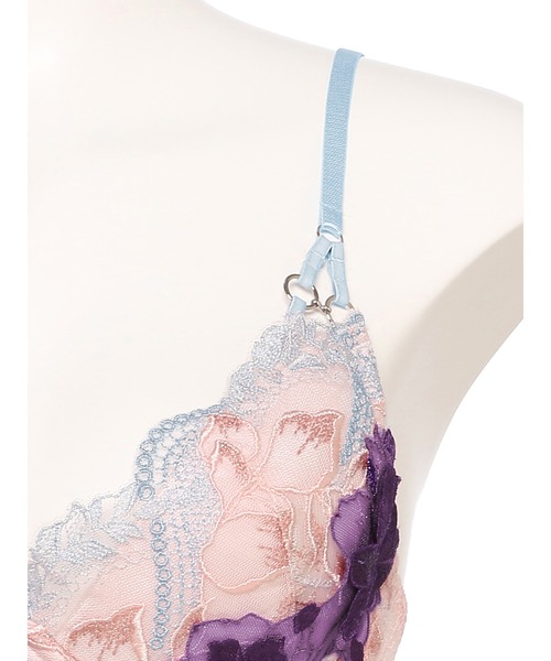 LINGERIEAM（ランジェリアム）の「ビビッドモーション　グラマーアップブラ（B・Cカップ）（ブラジャー・レディース・ピンク/レッド・B70/B75/C70/C75/B65/C65）」の8枚目の写真