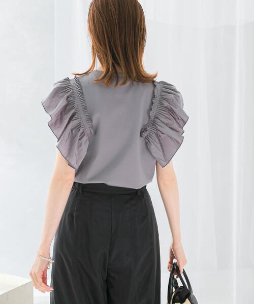 URBAN RESEARCH ROSSO WOMEN（アーバンリサーチ　ロッソ）の「プリーツフリルデザインプルオーバー（Tシャツ/カットソー・レディース・グレー/オフホワイト/ブラック・FREE）」の7枚目の写真