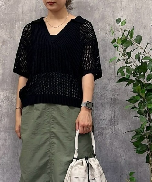 Right-on（ライトオン）の「【HONEYSUCKLE ROSE】透かし編みスキッパーニット（その他トップス・レディース・オフホワイト/ブラック/グレー・L/M）」の3枚目の写真