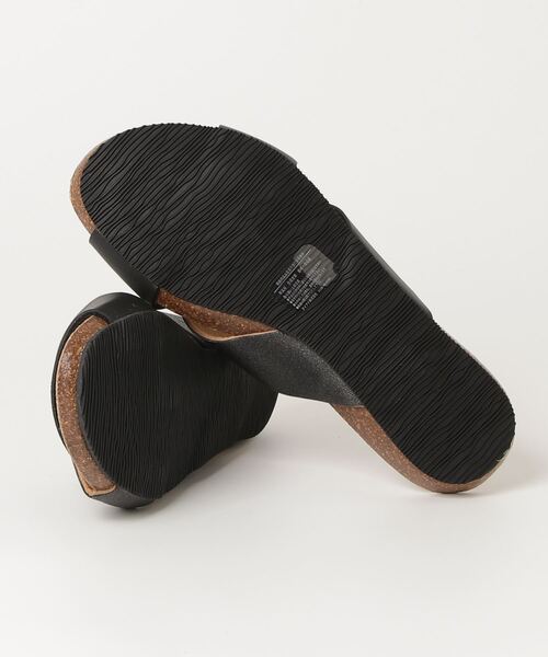 PLAKTON(プラクトン)の「【PLAKTON】カラー別注 配色クロスサンダル(サンダル・レディース・ブラック/アイボリー・S/M/L)」の8枚目の写真