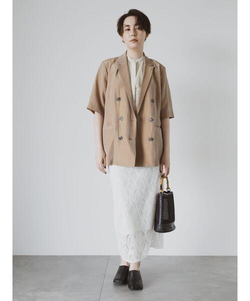 Te chichi CLASSIC（テチチクラシック）の「エシカルシャンブレーダブルジャケット（セットアップ可）（接触冷感）《2025summer catalog item》（ノーカラージャケット・レディース・ベージュ・F）」の5枚目の写真