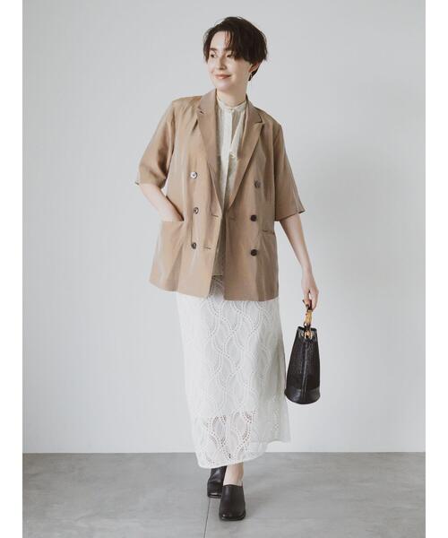 Te chichi CLASSIC（テチチクラシック）の「エシカルシャンブレーダブルジャケット（セットアップ可）（接触冷感）《2025summer catalog item》（ノーカラージャケット・レディース・ベージュ・F）」の9枚目の写真