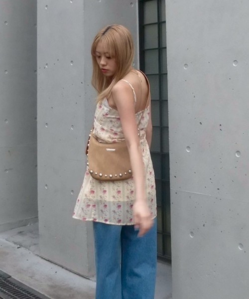 【関税込み】ELLISS グレー Garden Angel ミニワンピース セール】レーストリムフラワーパターンミニワンピース