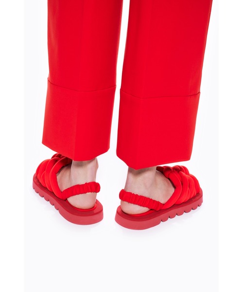 ENFOLD サンダル　ブラック　パデッドサンダル　エンフォルド　編み込み ENFOLD(エンフォルド)｜ONE-STRAP SANDAL/サンダル/ブラック の