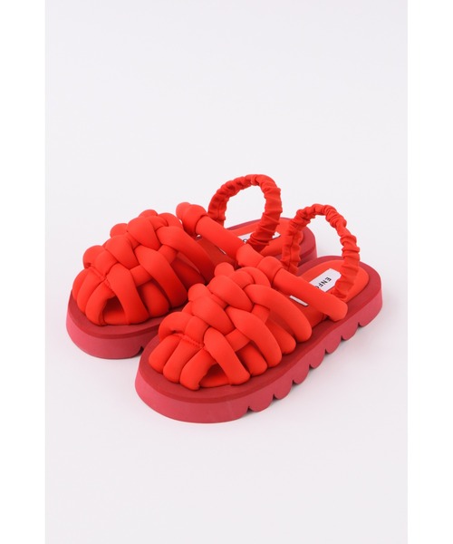 ENFOLD サンダル　ブラック　パデッドサンダル　エンフォルド　編み込み ENFOLD(エンフォルド)｜ONE-STRAP SANDAL/サンダル/ブラック の