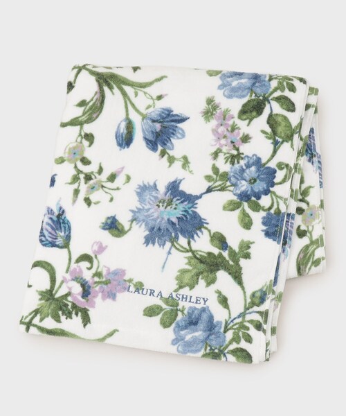 LAURA ASHLEY(ローラアシュレイ)の「ローザリンド柄 シャーリングプリント バスタオル(タオル・レディース・ピンク系5/ブルー系・00)」の1枚目の写真