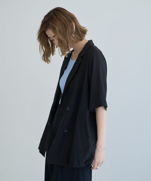 YECCA VECCA（イェッカヴェッカ）の「ハーフスリーブライトジャケット（テーラードジャケット・レディース・ブラック/ブラウン・FREE）」の19枚目の写真