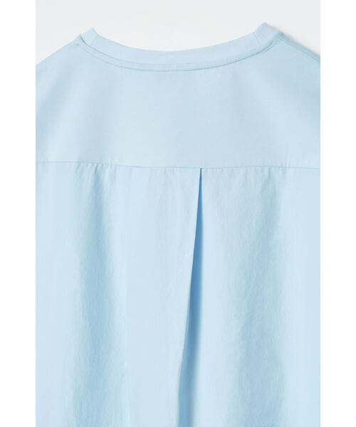 COS（コス）の「コントラストパネルTシャツ（Tシャツ/カットソー・レディース・ライトブルー/オフホワイト・M/S/XS/L）」の8枚目の写真