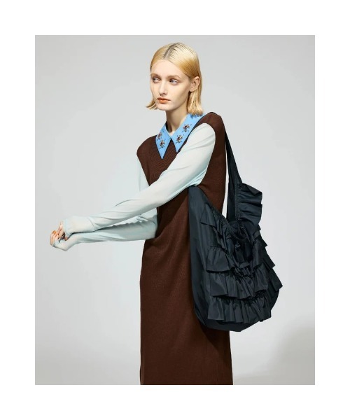 NON TOKYO（ノントーキョー）の「NON TOKYO FRILL SHOULDER BAG（ノントーキョー フリル ショルダーバッグ）（ショルダーバッグ・レディース・ブラック/ブルー/ピンク・ONE SIZE）」の8枚目の写真