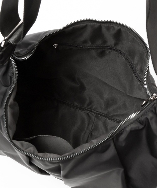 PAGEBOY(ページボーイ)の「タックショルダーBAG(ショルダーバッグ・レディース・パープル/チャコールグレー/ブラック・FREE)」の17枚目の写真