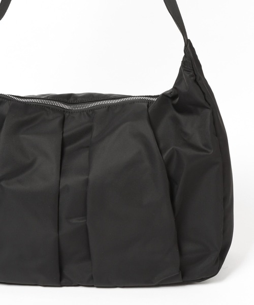 truongty69ページ ダック ショルダーバッグ タックショルダーバッグ – BUNNY APARTMENT