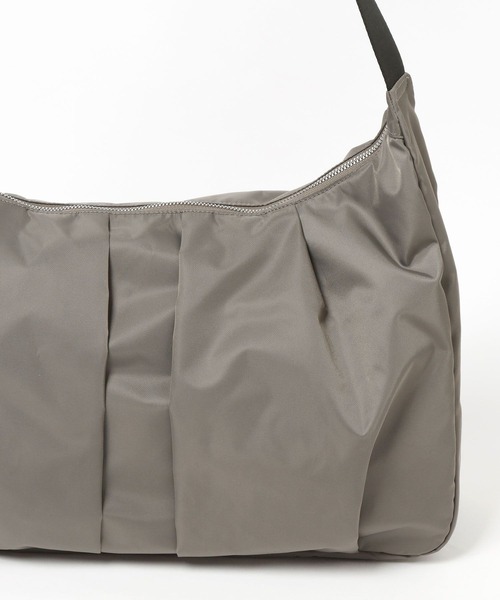 PAGEBOY(ページボーイ)の「タックショルダーBAG(ショルダーバッグ・レディース・パープル/チャコールグレー/ブラック・FREE)」の20枚目の写真