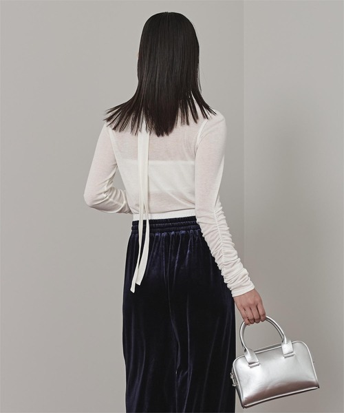 miette（ミエット）の「タイ付きシャーリングシアートップス（Tシャツ/カットソー・レディース・ブルー/オフホワイト/ネイビー/ブラウン/ピンク・FREE）」の8枚目の写真