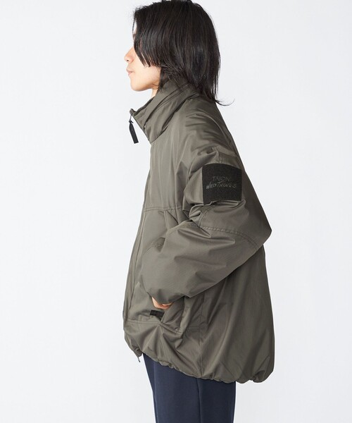 WILD THINGS（ワイルドシングス）の「【SHIPS別注】WILDTHINGS×TAION:  ショート モンスター パーカ（ダウンジャケット/コート・メンズ・ブラック/ダークグレー・SMALL/MEDIUM/LARGE/X-LARGE）」の14枚目の写真