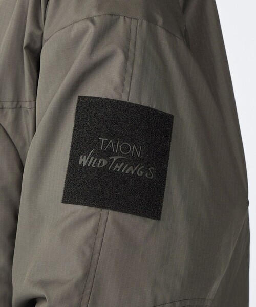 WILD THINGS（ワイルドシングス）の「【SHIPS別注】WILDTHINGS×TAION:  ショート モンスター パーカ（ダウンジャケット/コート・メンズ・ブラック/ダークグレー・SMALL/MEDIUM/LARGE/X-LARGE）」の17枚目の写真