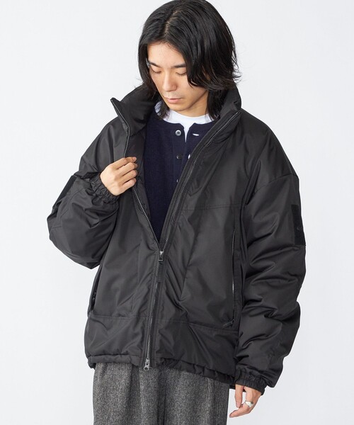 WILD THINGS（ワイルドシングス）の「【SHIPS別注】WILDTHINGS×TAION:  ショート モンスター パーカ（ダウンジャケット/コート・メンズ・ブラック/ダークグレー・SMALL/MEDIUM/LARGE/X-LARGE）」の18枚目の写真