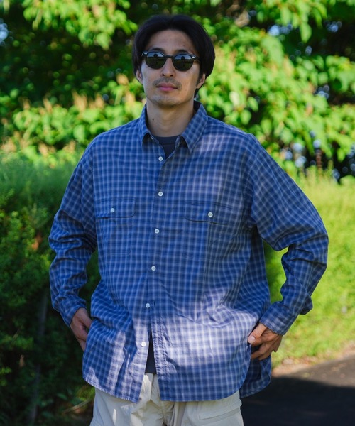 Snow Peak(スノーピーク)の「Snow Peak / Organic Cotton Ombre Check Shirt オーガニックコットン オンブレチェックシャツ(シャツ/ブラウス・メンズ・ブラウン/ブルー・1/S/M/L/XL)」の2枚目の写真